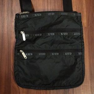LeSportSac classic crossbody. Black. Used once.